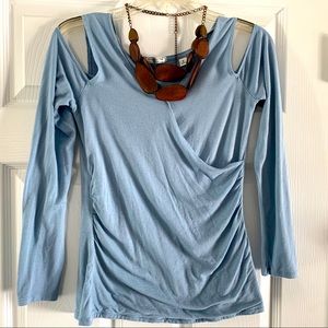 Abercrombie & Fitch Essentials cold shoulder top